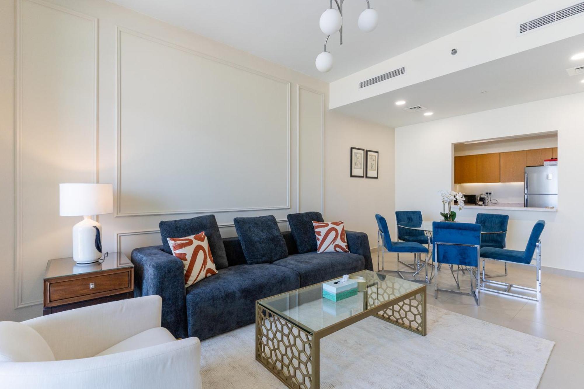 Burj Khalifa View - 2br And Maid - Downtown Apartment Dubai